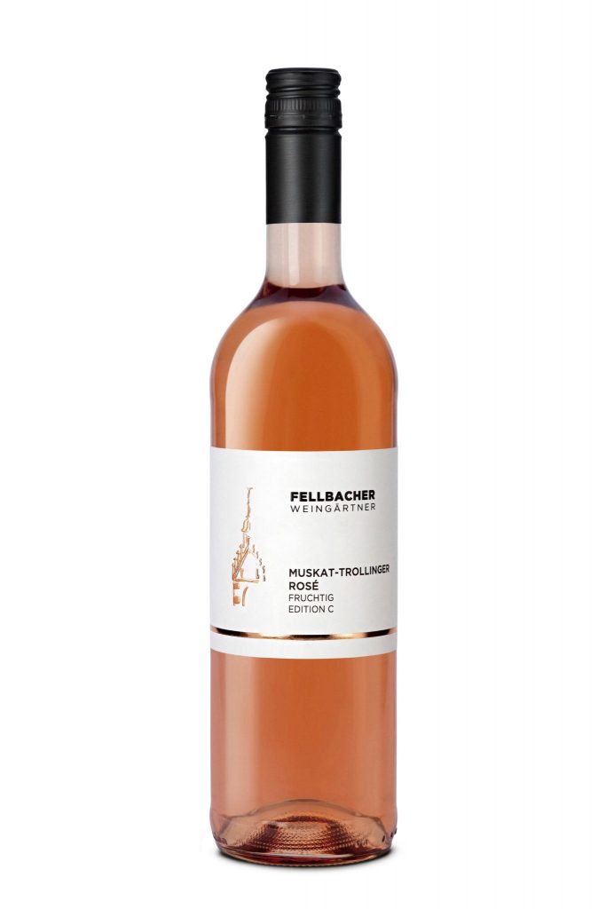 Flasche mit Roséwein der Rebsorte Muskat-Trollinger aus der Edition C der Fellbacher Weingärtner eG