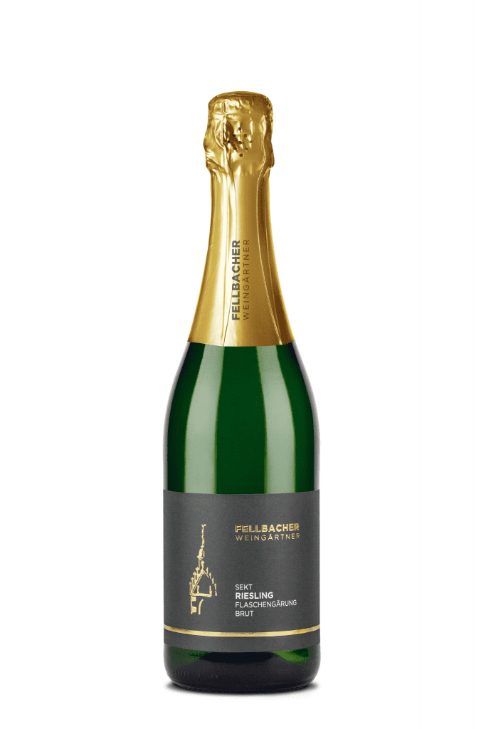 Flasche mit weißem Sekt der Rebsorte Riesling der Fellbacher Weingärtner eG