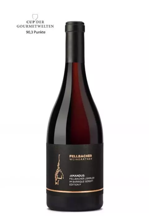 Flasche Rotwein der Cuvée Amandus der Fellbacher Weingärtner eG