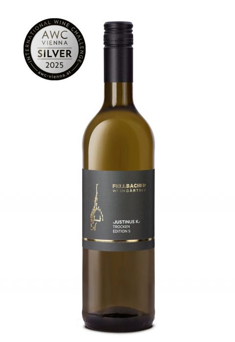 Flasche Weißwein der Rebsorte Kerner aus der Edition S der Fellbacher Weingärtner eG