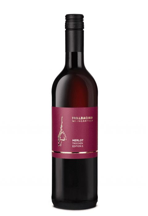 Flasche mit Rotwein aus der Rebsorte Merlot der Edition S der Fellbacher Weingärtner eG