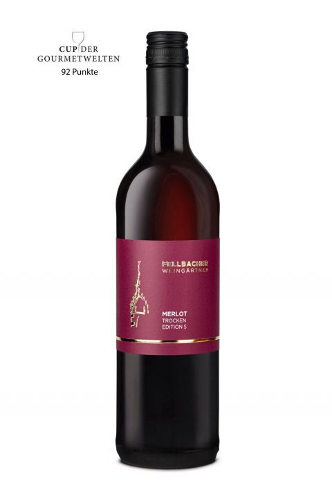 Flasche Rotwein der Rebsorte Merlot der Fellbacher Weingärtner eG