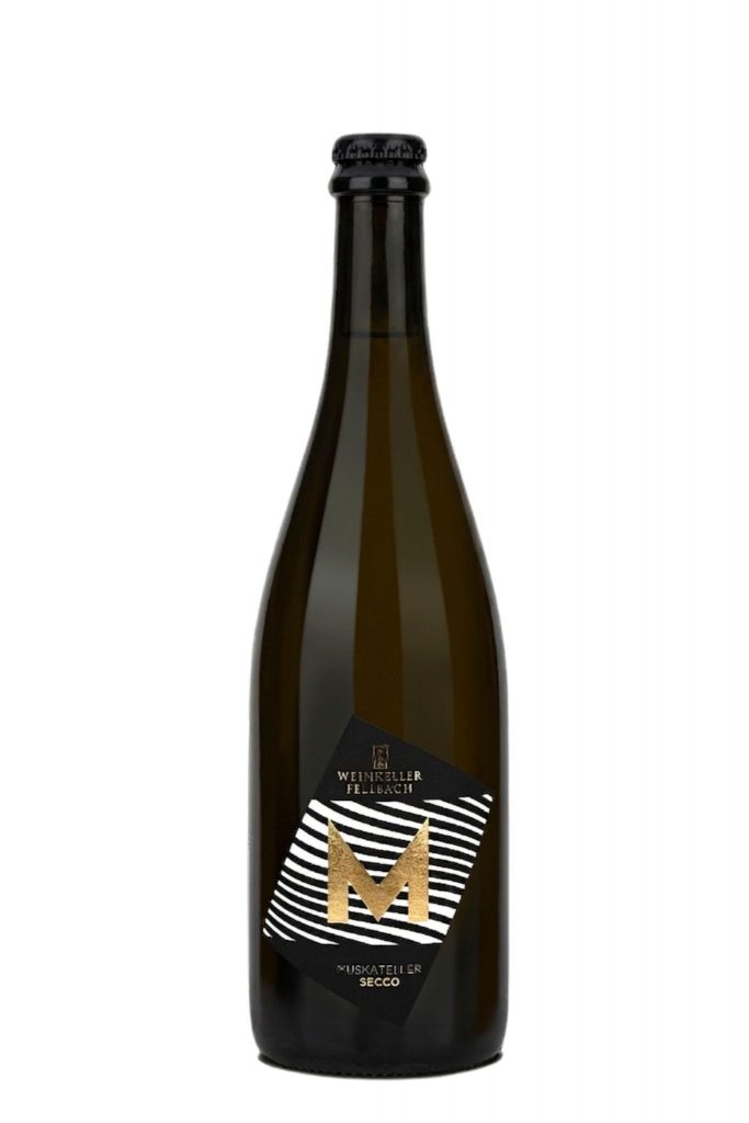Flasche Secco der Rebsorte Muskateller der Fellbacher Weingärtner eG