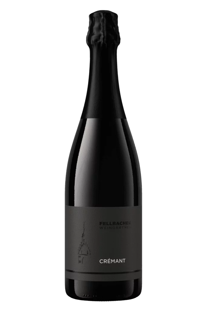 Flasche mit Crémant der Fellbacher Weingärtner eG
